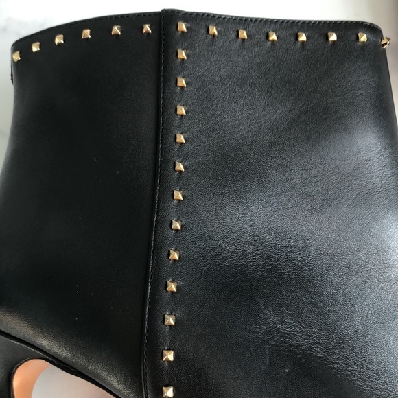 Valentino Garavani Rockstud Leather Heeled Ankle Booties Blk EU 39/ US Size 9 - Picture 11 of 16
